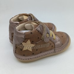 Botin barefoot kickers en color camel