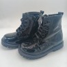 Botin militar en charol negro