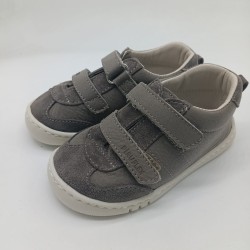 Zapato deportivo Piruflex en color gris