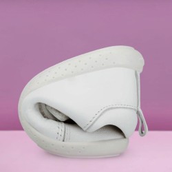 Deportivo Barefoot en piel blanca